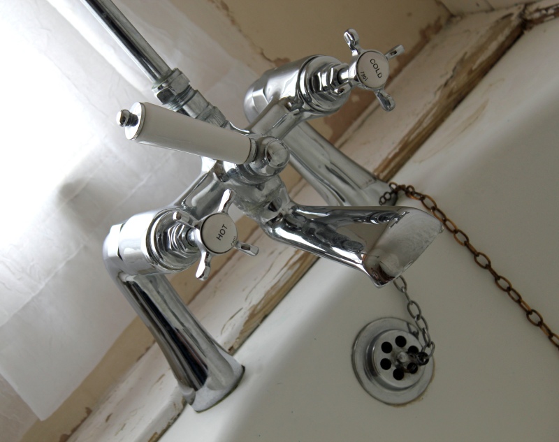 Shower Installation Collier Row, RM5